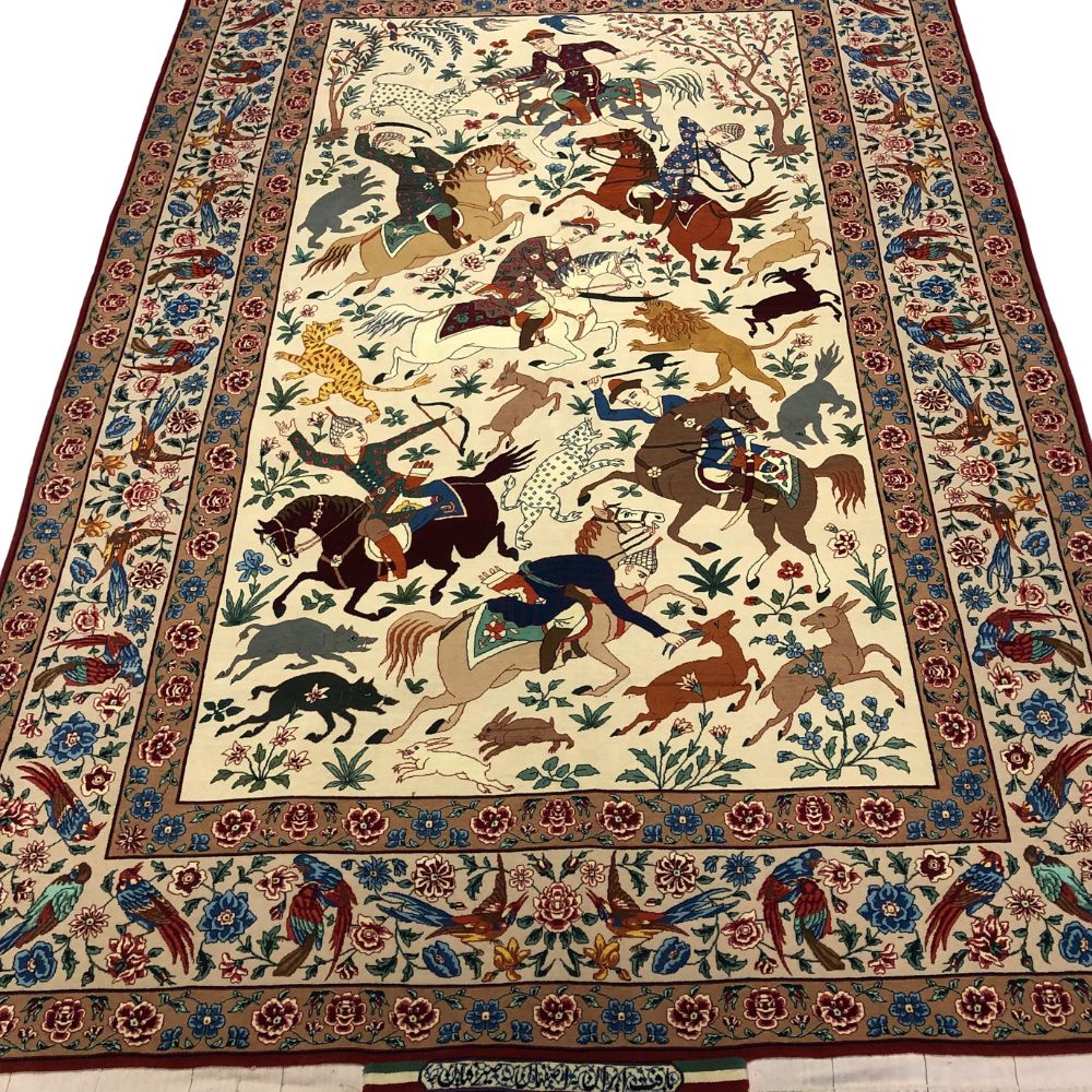 Persian Rugs - Isfahan Persian Rug - Seirafian - Hunting Design - 4'11" x 7'4" - Antique Rugs - Persian rug carpet - Iranian Rugs - Oriental Rug Exchange
