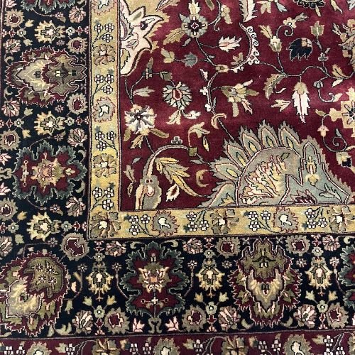 Indian Rug - Sarouk 9'8" x 14'1"