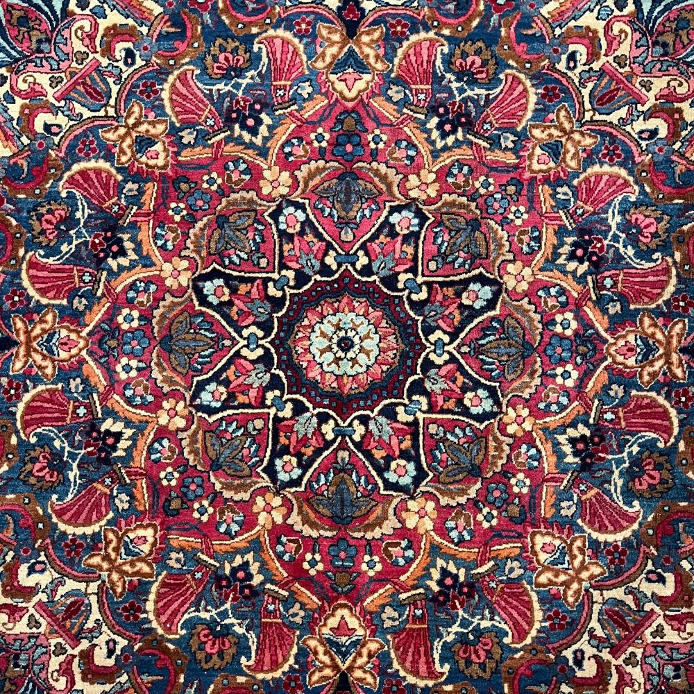 Persian Rug Laver Kerman 11'11" x 15'8" - Antique Rugs - Medallion