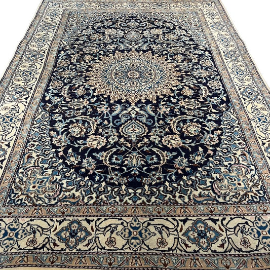 Persian Rug - Nain Wool & Silk  6'5" x 9'8"