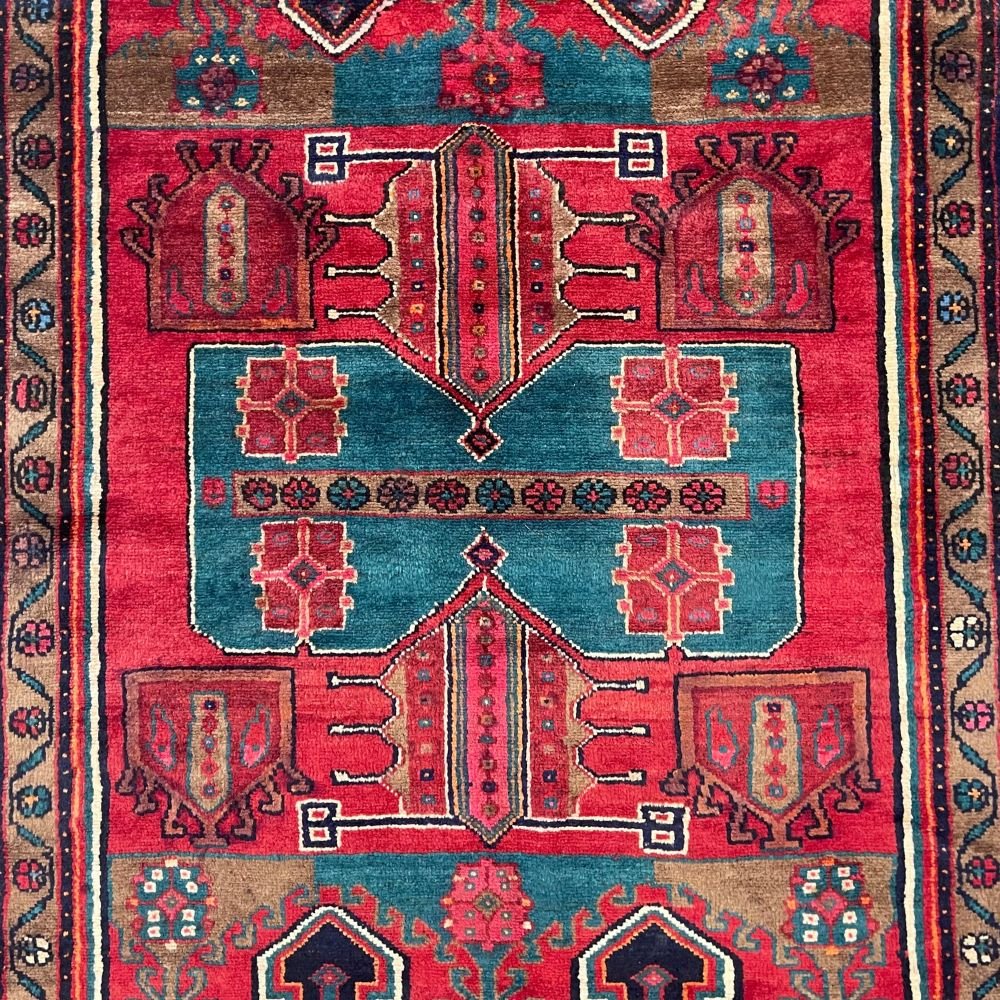 Persian Rug from Iran - Kermanshah 4'9" x 10'6" | Handmade Rug Runner - Persian Rug Carpet