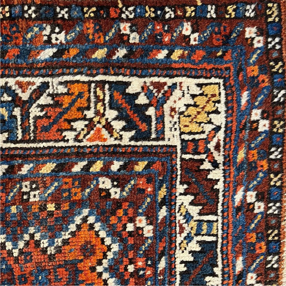 Persian Rug - Qashqai 5'1" x 6'4" - Handmade Persian Rugs - Border