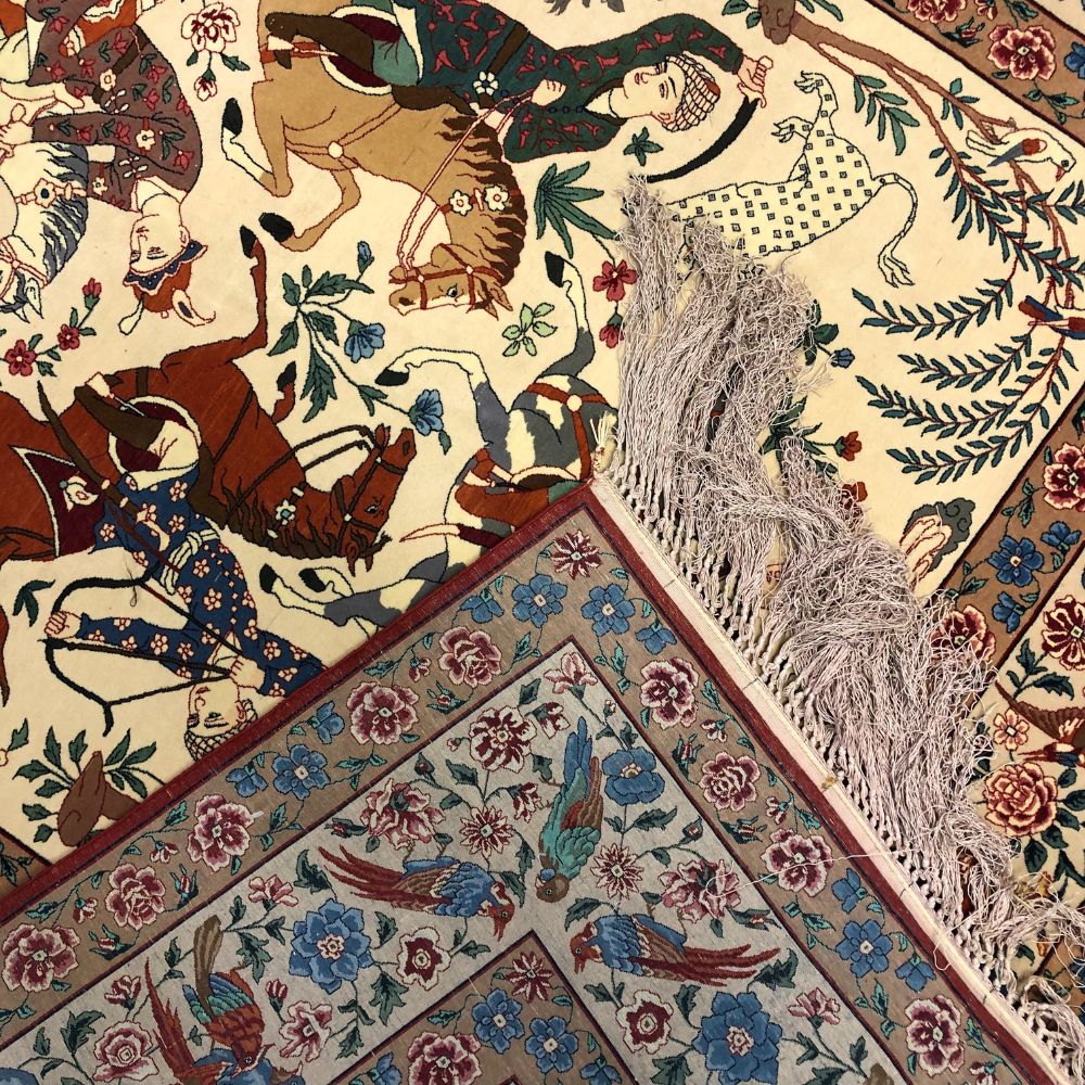 Persian Rugs - Isfahan Seirafian Hunting Design - 4'11" x 7'4" - Antique Rugs - Oriental Rug Exchange