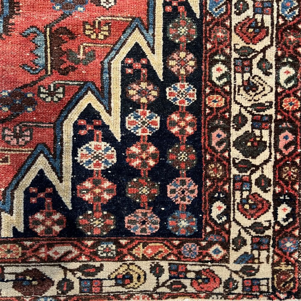 Persian Rugs - Zanjan 4'1" x 6'5" | Antique Rugs - Border