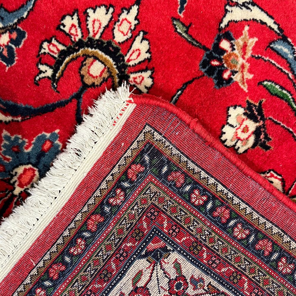 Persian Sarouk 5'4" x 8'3" | Vintage Rug - Back