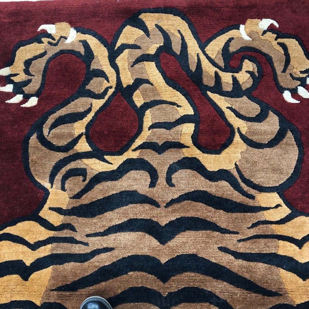 Tibet Rug - Lion Rug 3'2" x 5'4" | Vintage Rug