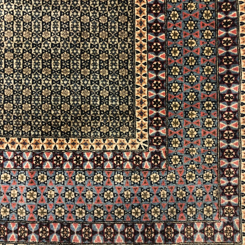 Persian Rugs - Qum 4'5" x 6"11" - Border - Vintage Rugs - Oriental Rug Exchange