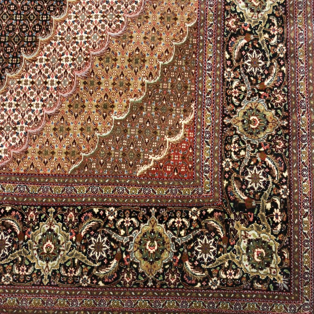Persian Rugs - Tabriz Wool & Silk 9'8" x 13'3" - Vintage Rugs - Border - Oriental Rug Exchange